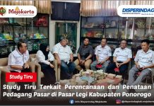 STUDY TIRU TERKAIT PERENCANAAN DAN PENATAAN PEDAGANG PASAR DI PASAR LEGI KABUPATEN PONOROGO