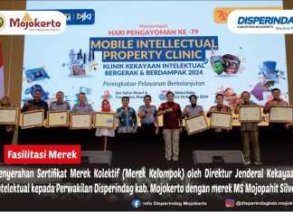Penyerahan Sertifikat Merek Kolektif (Merek Kelompok) oleh Direktur Jenderal Kekayaan Intelektual kepada Perwakilan Disperindag kab. Mojokerto dengan merek “MS Mojopahit Silver”